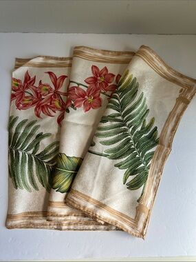 NEW Jim Thompson Thai Silk Botanical Print Scarf